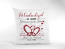 Kissen als Geschenk zur Rubinhochzeit mit rubinrotem Herzmotiv