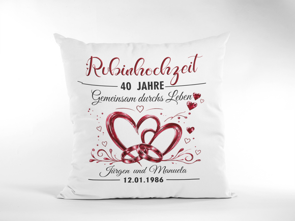 Kissen als Geschenk zur Rubinhochzeit mit rubinrotem Herzmotiv