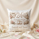 Geschenk Satinhochzeit – personalisiertes Kissen mit Namen und Datum