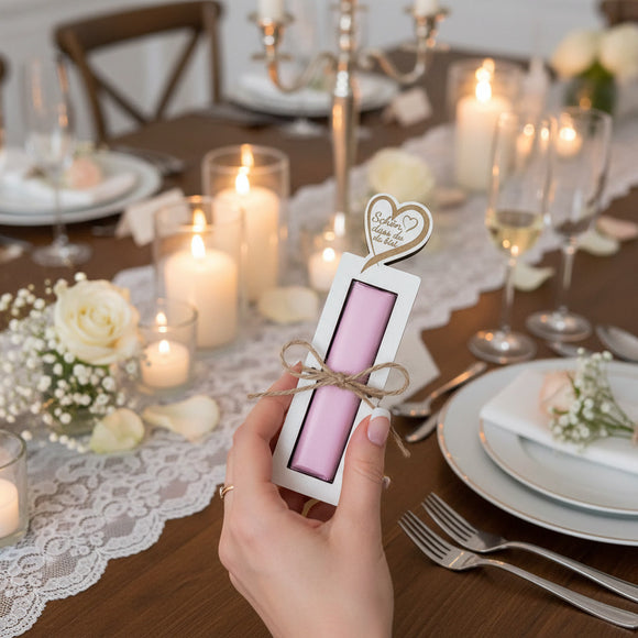 Schokoriegelhalter mit Gravur „Schön dass du da bist“ für Gäste