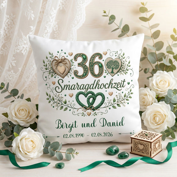 Hochwertiges Kissen zur Smaragdhochzeit mit Namen, Datum und naturinspiriertem Design