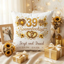Personalisiertes Jubiläumskissen für 39 Jahre Ehe mit Sonnenblumen und Herzen