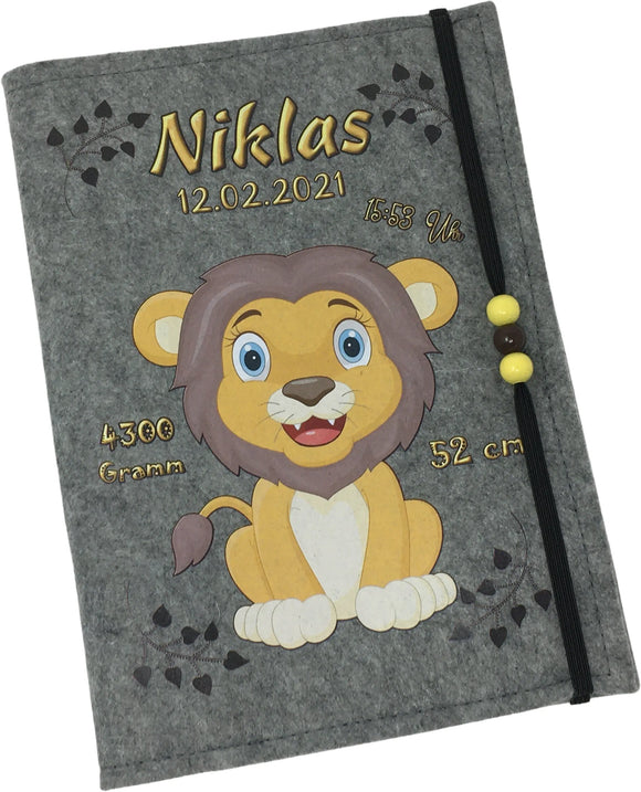 U Heft Hülle Filz mit Namen | Impfpasshülle löwe | Untersuchungsheft hülle personalisiert|  geschenk geburt Junge Mädchen u-heft Hülle Fadensalat-shop