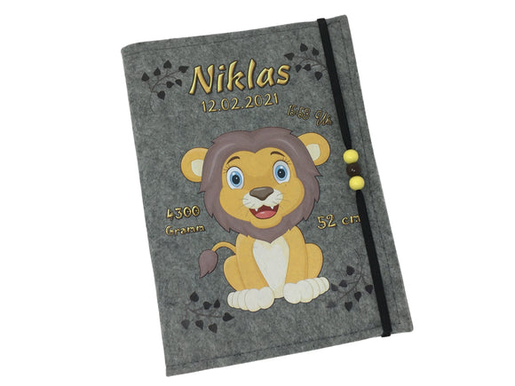U Heft Hülle Filz mit Namen | Impfpasshülle löwe | Untersuchungsheft hülle personalisiert|  geschenk geburt Junge Mädchen u-heft Hülle Fadensalat-shop